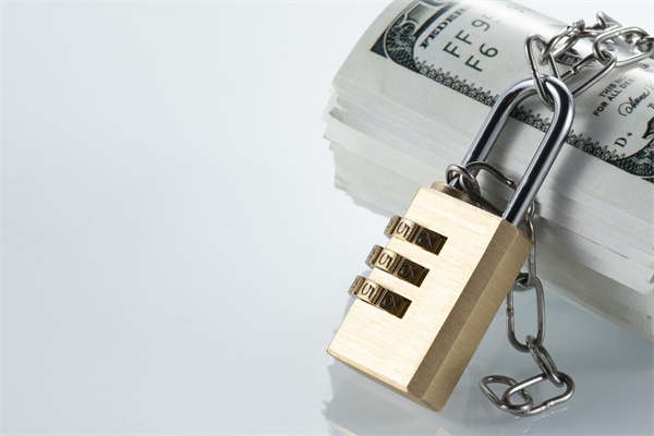 如何應對人力資源風險？