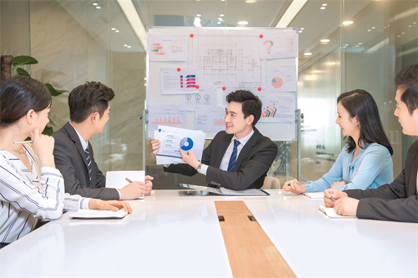 精心組織規劃，引領企業高效協作，邁向卓越未來