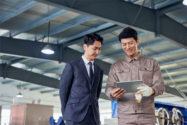 制造業(yè)管理新策略，引領(lǐng)企業(yè)高效運(yùn)營(yíng)，提升競(jìng)爭(zhēng)力