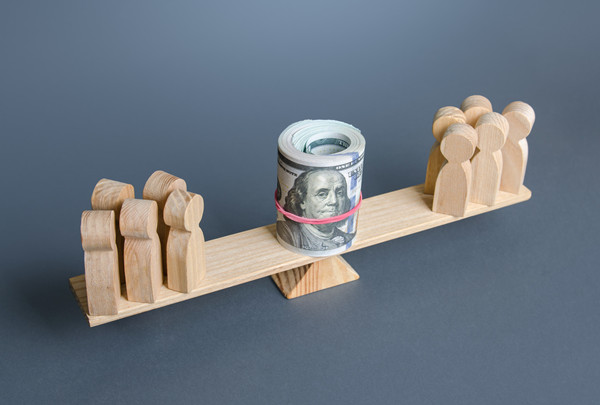 供應商管理：選擇與管理優(yōu)質(zhì)供應商，確保供應穩(wěn)定