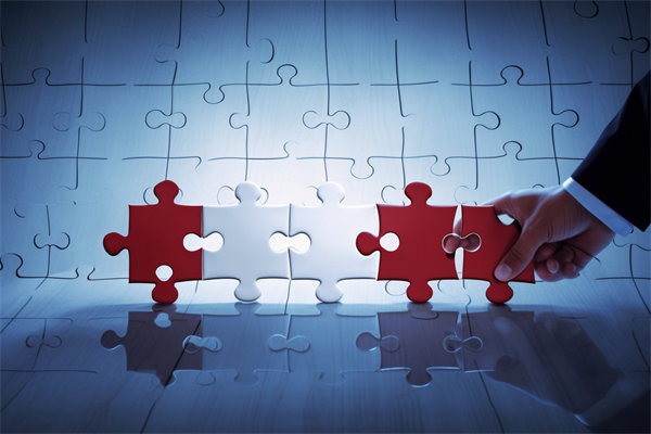 企業預算管理中，如何平衡成本控制與業務增長需求？