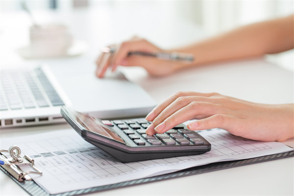 環(huán)境快速變化，如何確保預(yù)算執(zhí)行的靈活性和適應(yīng)性？