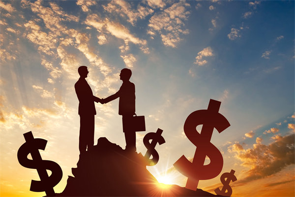 集團管控中如何平衡總部與子公司決策權？集權與放權？