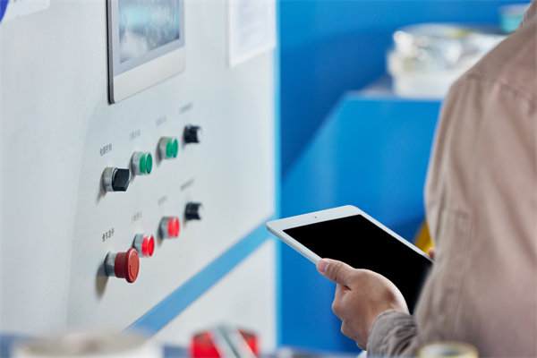 面對多品種小批量生產(chǎn)，精益生產(chǎn)如何靈活應對挑戰(zhàn)？