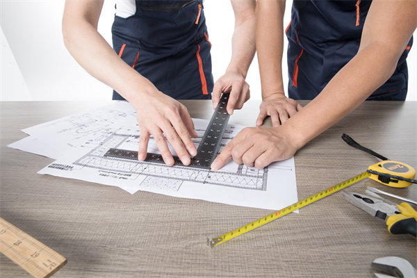 面對多品種小批量生產(chǎn)，精益生產(chǎn)如何靈活應對挑戰(zhàn)？