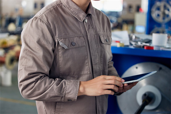 持續(xù)改進(jìn)機(jī)制在精益生產(chǎn)中如何驅(qū)動(dòng)質(zhì)量與成本雙贏？