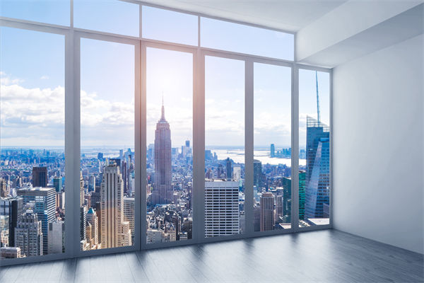 集團管控中，如何確保子公司戰略與集團目標一致？