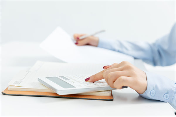 薪酬結構如何設計才能最大化激勵員工積極性？