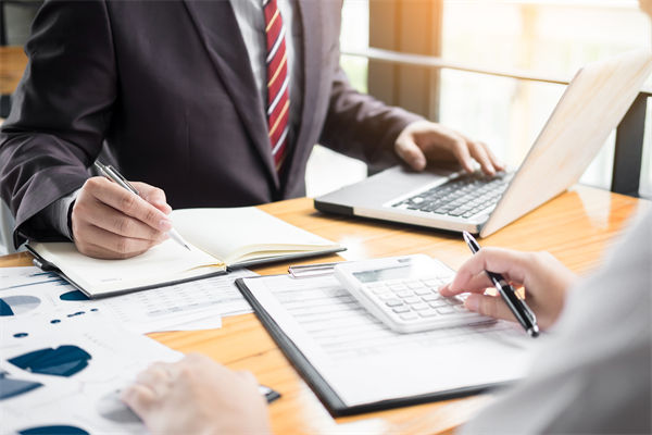 薪酬結構如何設計才能最大化激勵員工積極性？