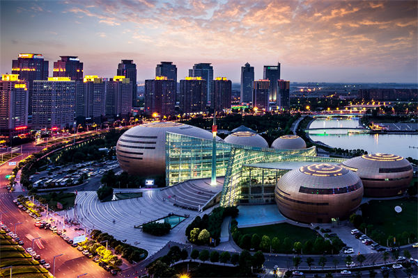 年度經(jīng)營(yíng)計(jì)劃總落空，企業(yè)發(fā)展迷茫，鄭州咨詢公司如何破局？