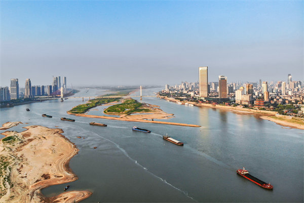 企業(yè)如何借助南昌營(yíng)銷(xiāo)咨詢(xún)公司提升品牌影響力和市場(chǎng)份額？