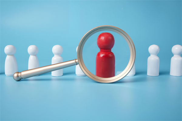 招聘效率低下，人力資源管理如何優化流程精準引才？