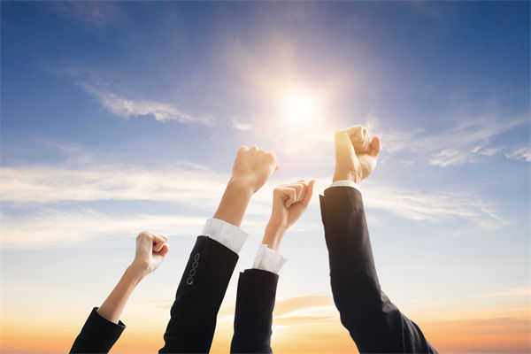 績效指標(biāo)繁雜難落地，如何精簡優(yōu)化讓考核直擊業(yè)務(wù)核心？