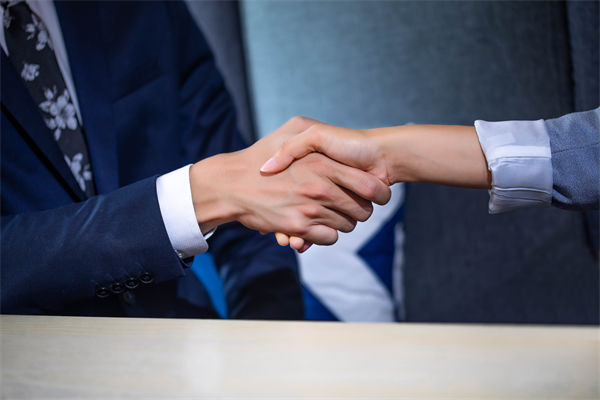 攜手周邊國(guó)家共創(chuàng)美好未來(lái)，關(guān)聯(lián)企業(yè)的預(yù)算啟示