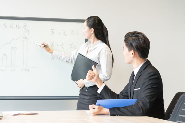 薪酬績效總難平衡，怎樣調(diào)整才能既控成本又激勵員工？