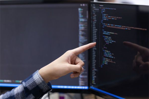 數(shù)據(jù)泛濫成災(zāi)難利用？企業(yè)數(shù)字化轉(zhuǎn)型如何打通任督二脈？