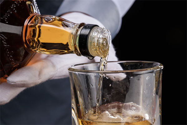 企業預算管理分析：36歲博士生偷稅1200多萬獲刑5年