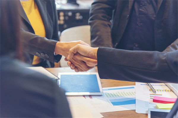 母子公司權責劃分明確，資源協同效率為何仍不理想？