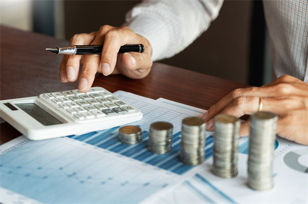 預算偏差吞噬收益，精準管控的核心邏輯是什么？