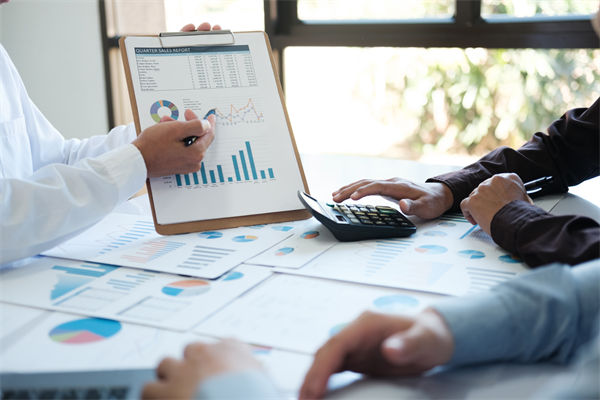 資源分散難協同發力，集團管控如何合力提升效能？