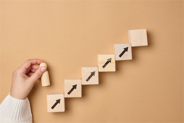 戰略目標層層分解后，部門協同為何反成內耗根源？