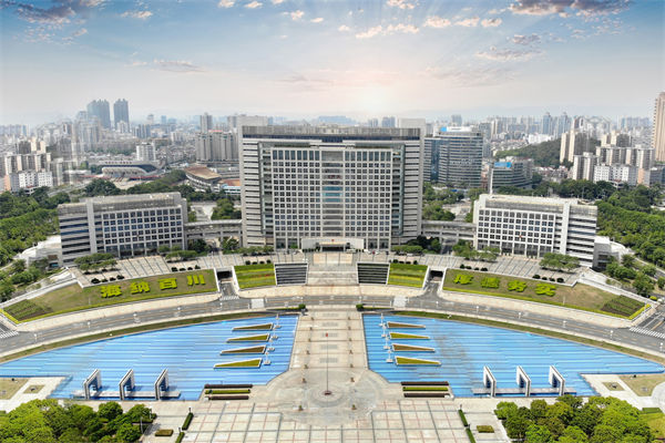 年度計劃寫得漂亮卻落不了地，東莞年度經營計劃咨詢公司能抓實嗎？