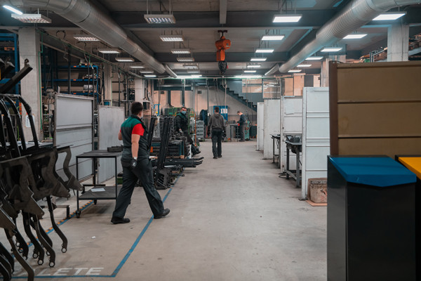 汽配行業(yè)人力資源管理咨詢服務機構，車間技工流失率怎么降？